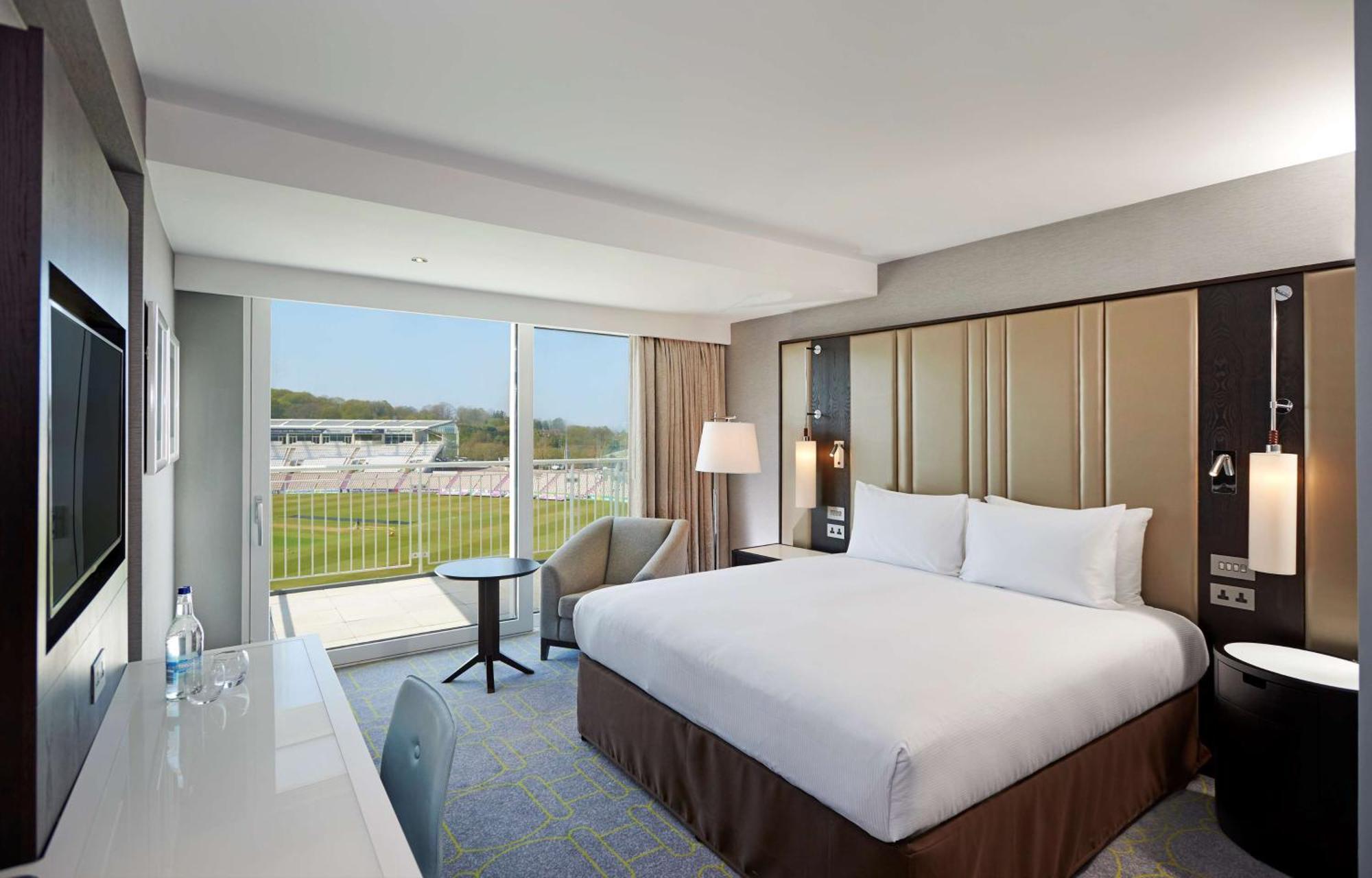 Hilton Southampton - Utilita Bowl Hotell Eksteriør bilde